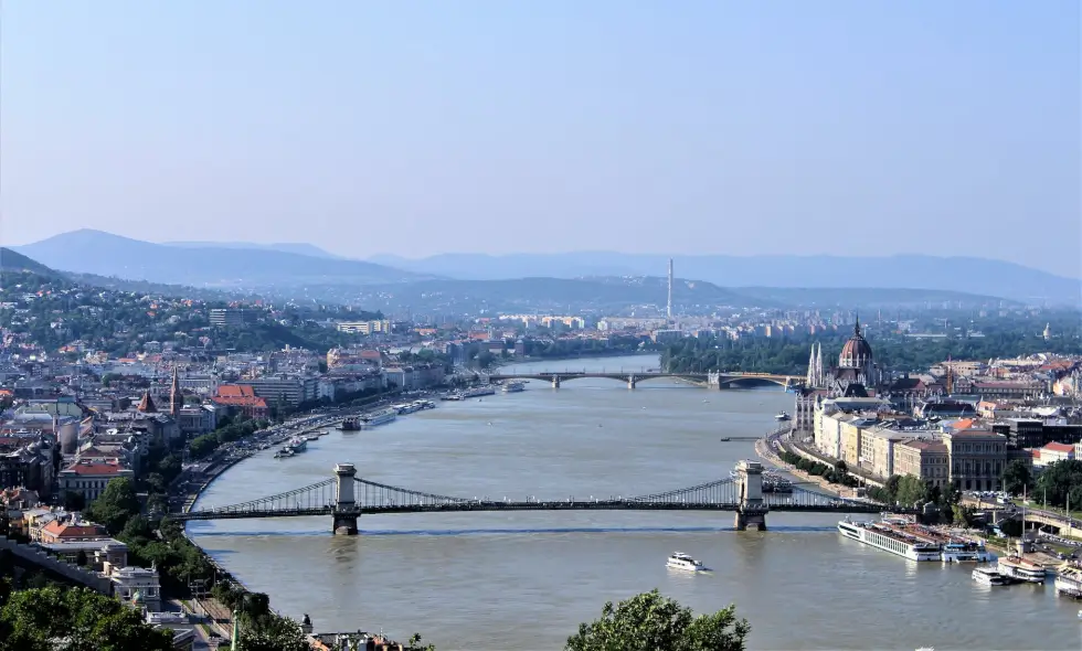 Hungarian E-vignette – Discover Hungary by highway!