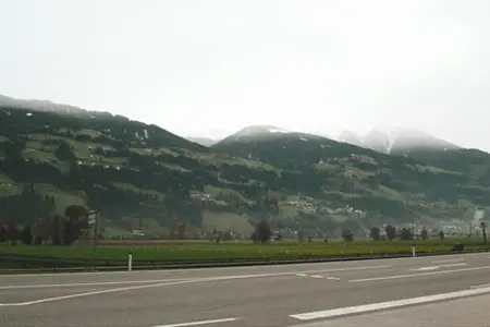 Particularidades de la red de autopistas de Austria y la compra de la viñeta